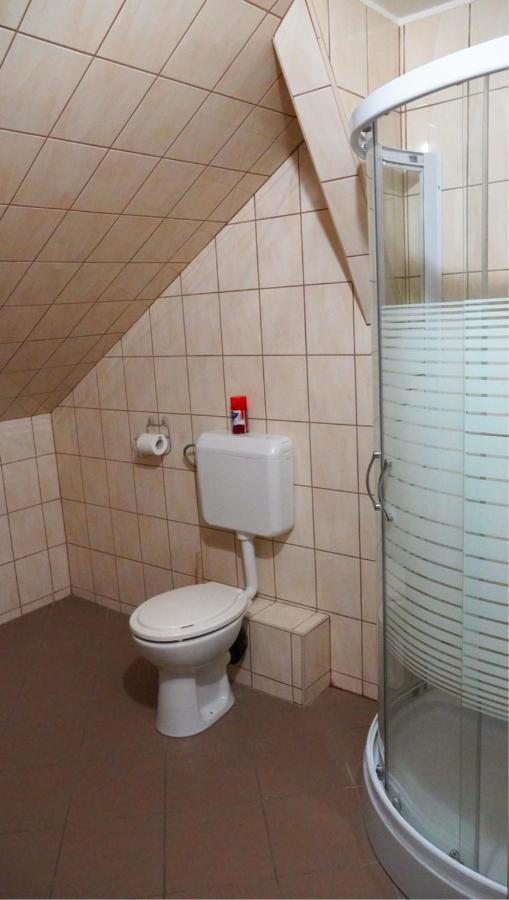 Pajkos Poni Vendeghaz Hotel Miskolc Eksteriør billede